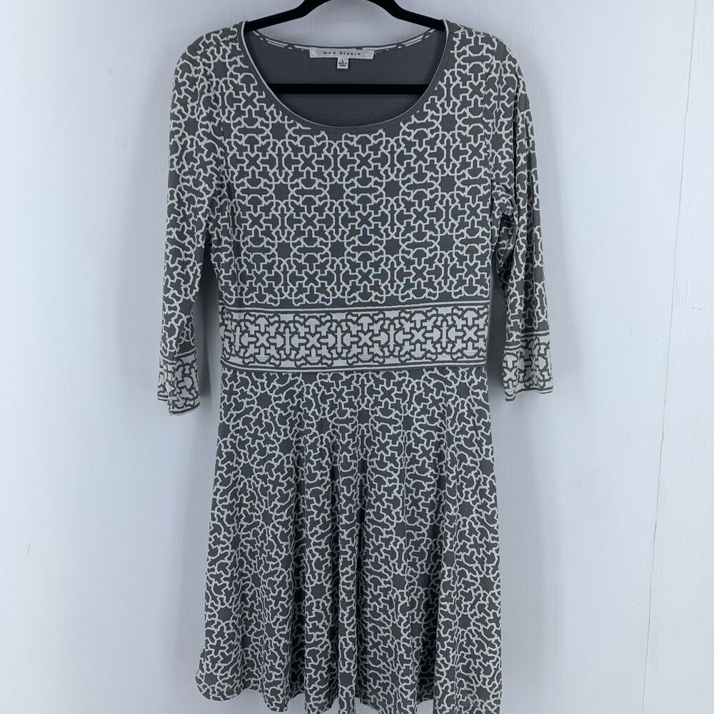 Max Studio Large Dress Cottage Core Feminine Swing Preppy Abstract Modest Gray